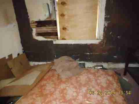 2075 Burnside (18)_m.jpg